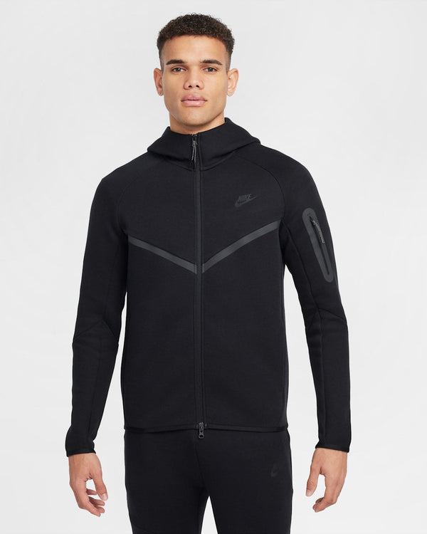 Nike Tech Fleece