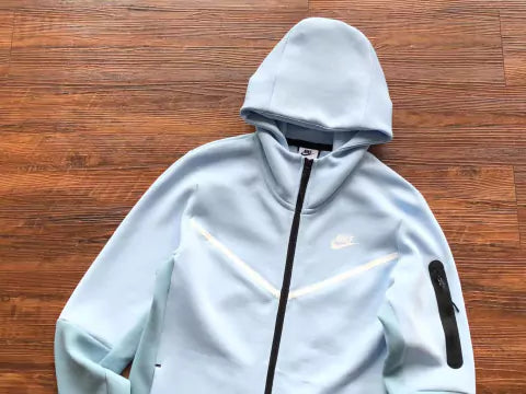 Conjunto Nike Tech Fleece Azul Bebê