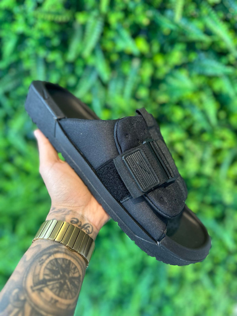 Chinelo Nike Asuna 3.0 "Triple Black"