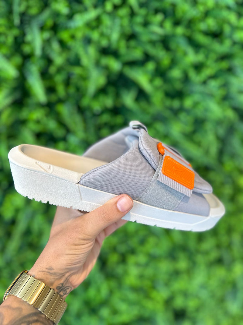 Chinelo Nike Asuna 3.0 Cinza/Laranja