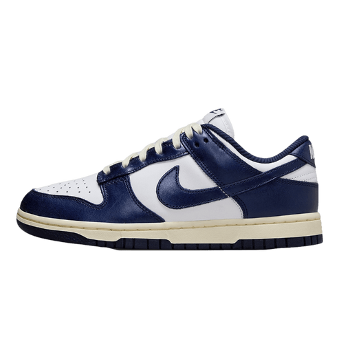 Nike Dunk Low SE "Midnight Navy"
