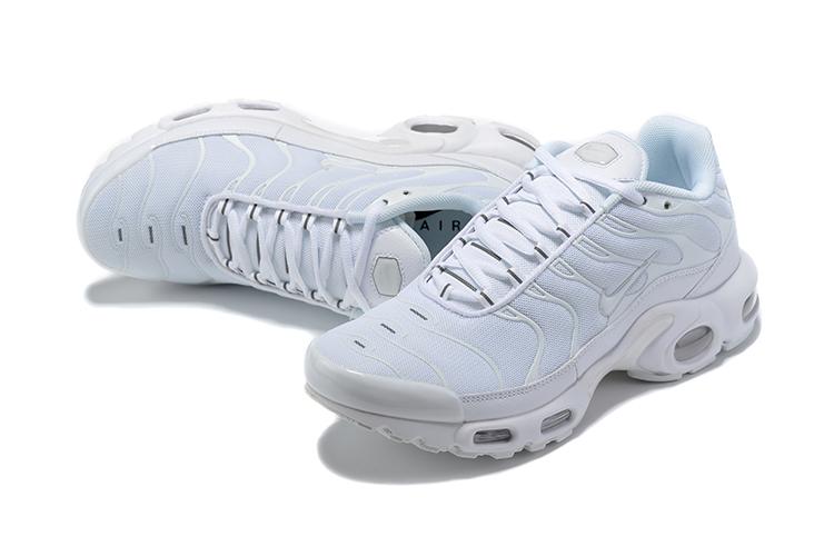 Air Max Plus TN 1 “Triple White” - Caiçara Conceito