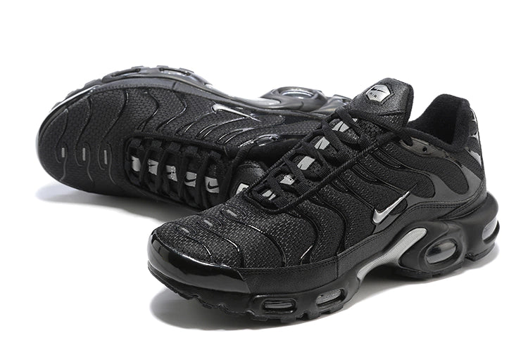 Air Max TN Plus "Metallic Swoosh" - Caiçara Conceito