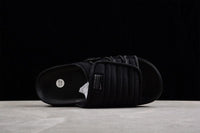 Asuna 2.0 “Triple Black” - Caiçara Conceito