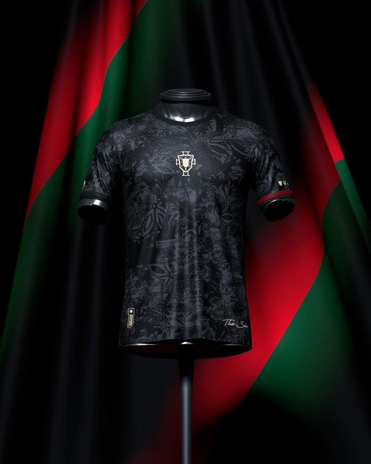 Camisa "The Siu" Cristiano Ronaldo 7 Preta Comma Football - 23/24 - Caiçara Conceito