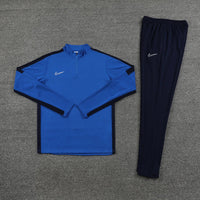 Conjunto de Treino Nike Azul e Azul Marinho - Caiçara Conceito