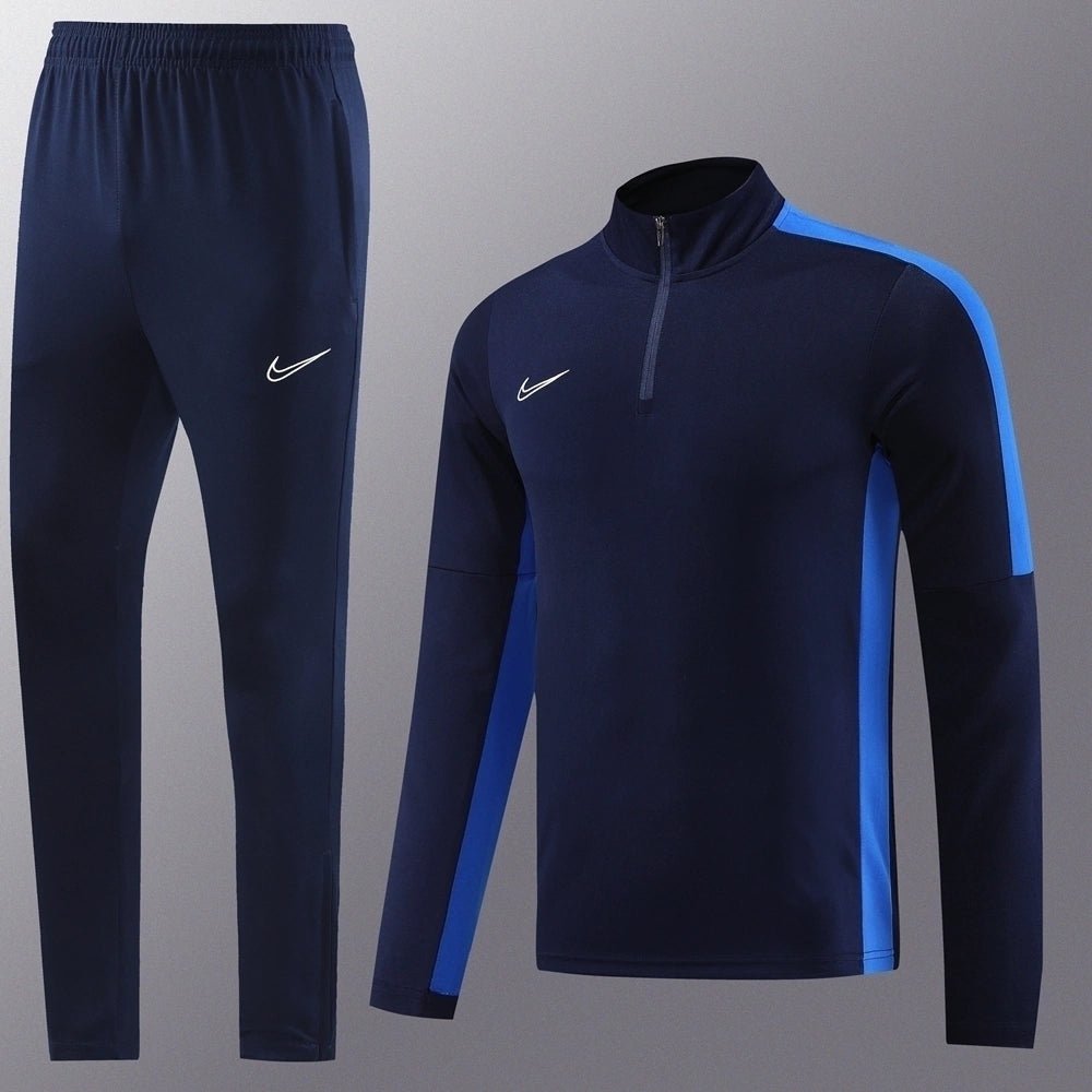 Conjunto de Treino Nike Azul Marinho e Azul - Caiçara Conceito