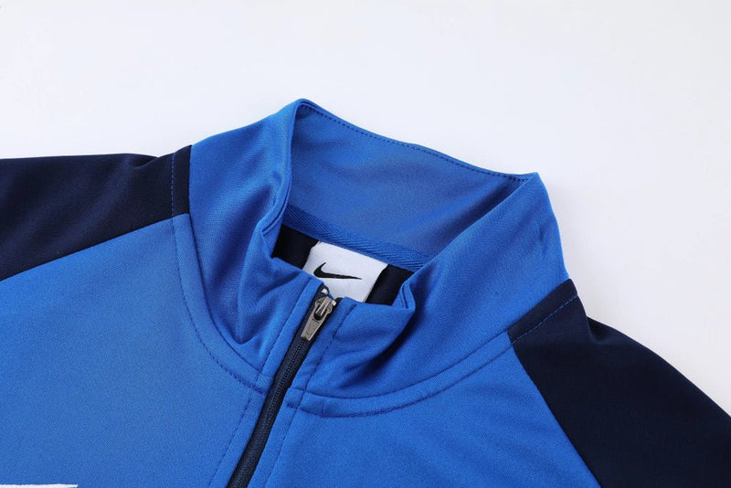 Conjunto de Treino Nike Azul Marinho, Preto e Branco - Caiçara Conceito