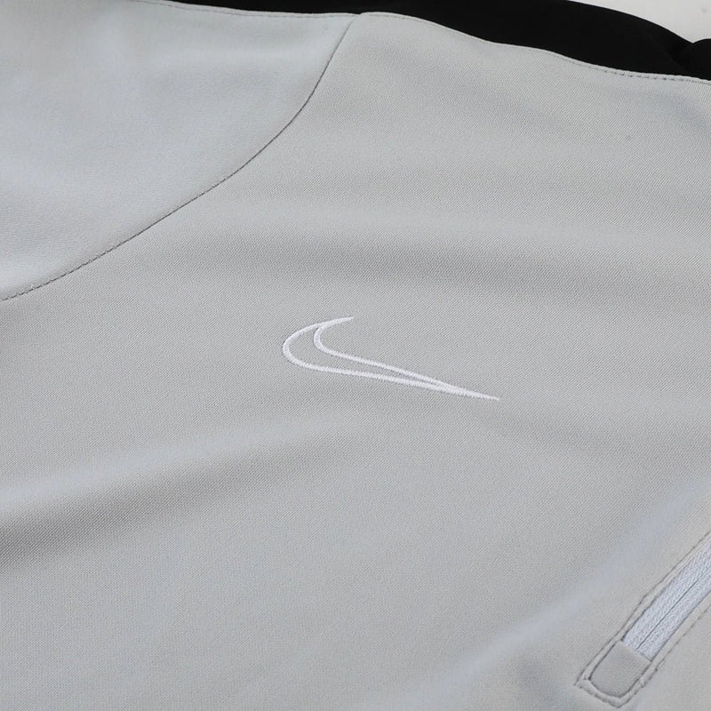 Conjunto de Treino Nike Cinza e Preto - Caiçara Conceito