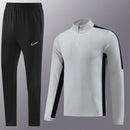 Conjunto de Treino Nike Cinza e Preto - Caiçara Conceito