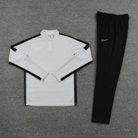 Conjunto de Treino Nike Cinza e Preto - Caiçara Conceito