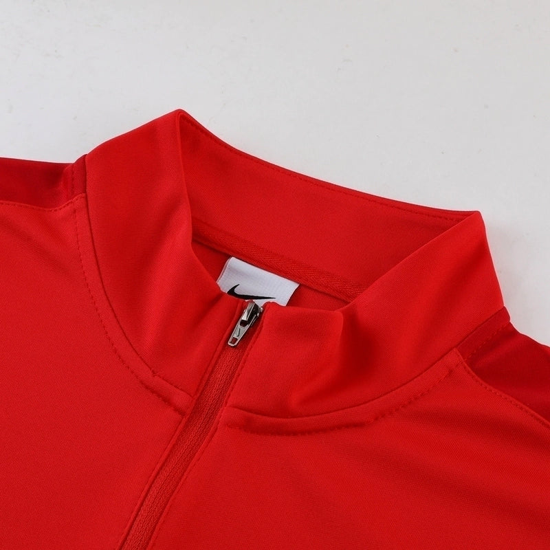 Conjunto de Treino Nike Vermelho e Preto