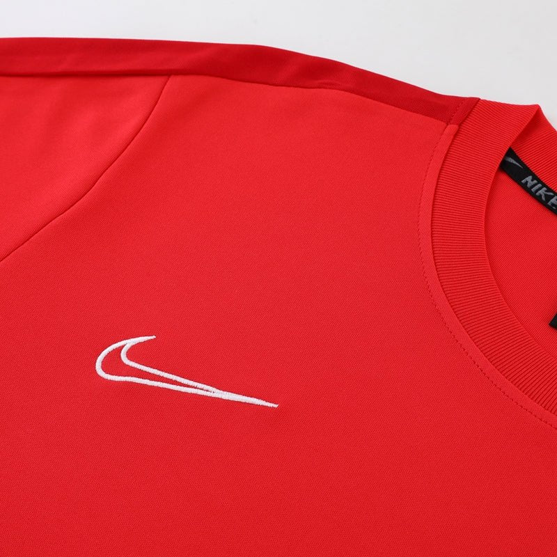 Conjunto Nike Dri - Fit Academy - Vermelho - Caiçara Conceito