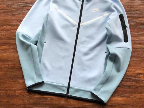 Conjunto Nike Tech Fleece Azul Bebê