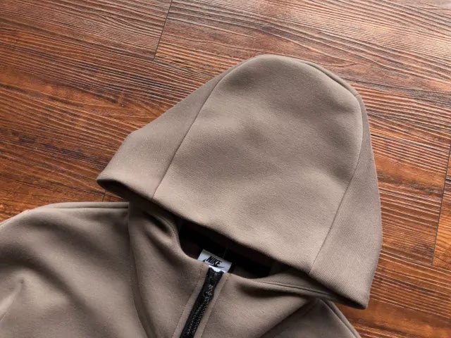 Conjunto Nike Tech Fleece Bege - Caiçara Conceito