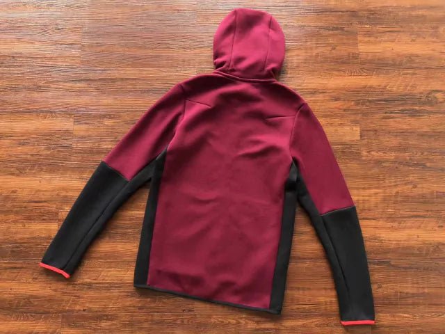 Conjunto Nike Tech Fleece Bordô e Preto - Caiçara Conceito
