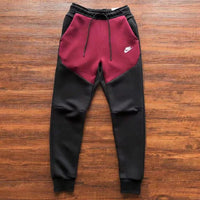 Conjunto Nike Tech Fleece Bordô e Preto - Caiçara Conceito