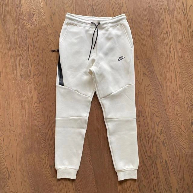 Conjunto Nike Tech Fleece Branco - Caiçara Conceito