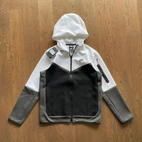 Conjunto Nike Tech Fleece Branco/Preto - Caiçara Conceito