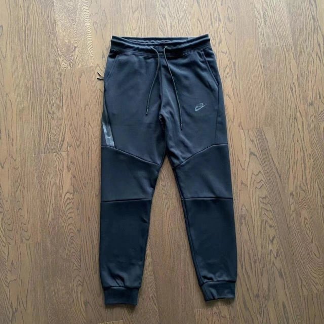 Conjunto Nike Tech Fleece Preto - Caiçara Conceito