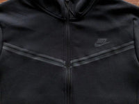 Conjunto Nike Tech Fleece Preto - Caiçara Conceito