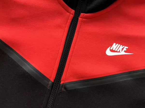 Conjunto Nike Tech Fleece Vermelho e Preto