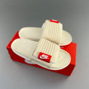 Chinelo Nike Offcourt Adjust Slide Creme