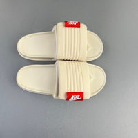 Chinelo Nike Offcourt Adjust Slide Creme