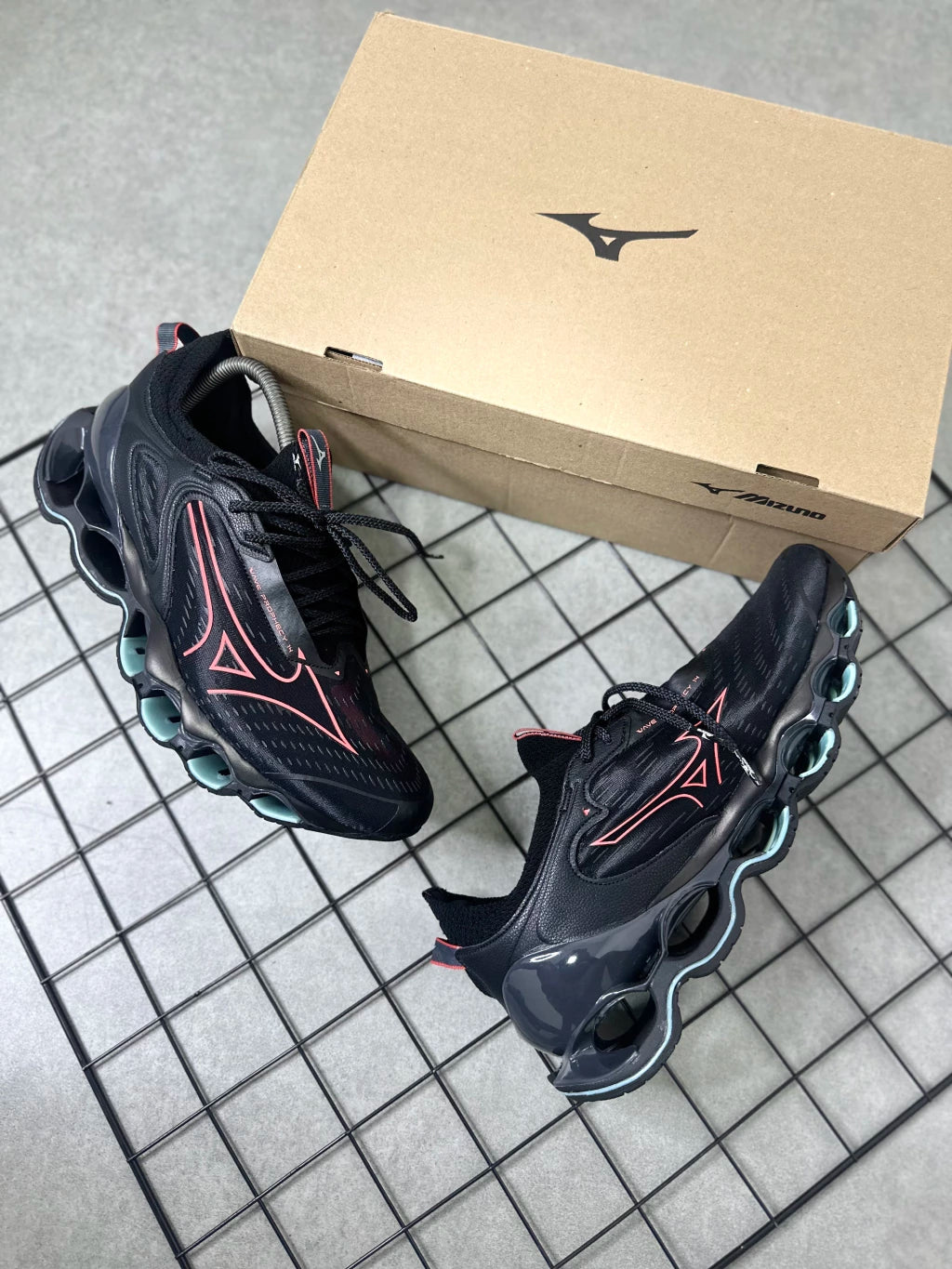 MIZUNO PROPHECY 14 PRETO VERMELHO (Pronta Entrega)