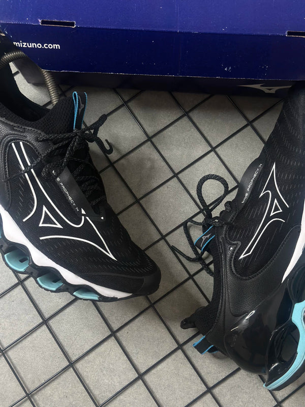 MIZUNO PROPHECY 14 PRETO E AZUL (Pronta Entrega)