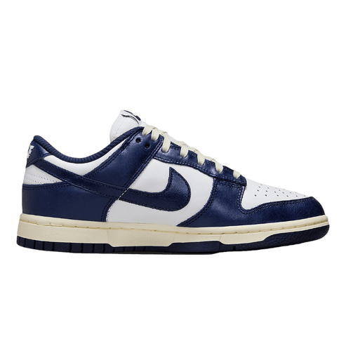 Nike Dunk Low SE "Midnight Navy" - Caiçara Conceito