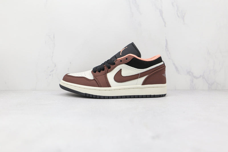 Jordan 1 Low Mocha - Caiçara ConceitoJordan 1 Low Mocha
