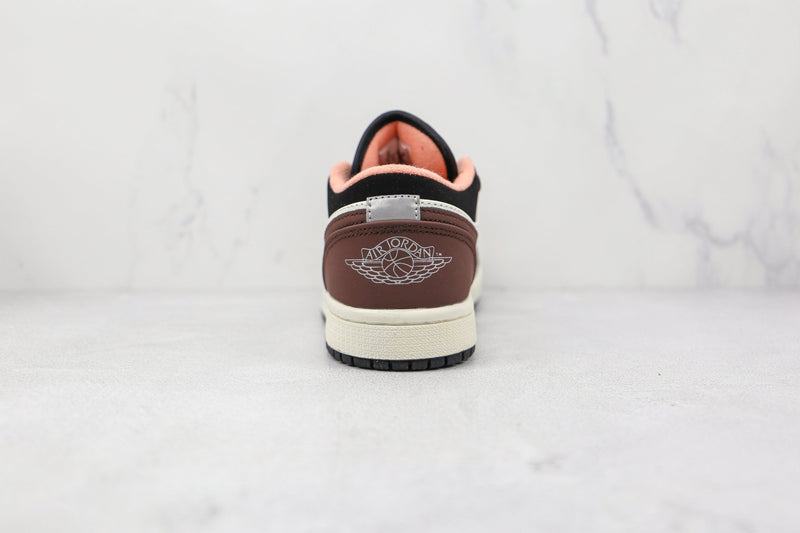 Jordan 1 Low Mocha - Caiçara ConceitoJordan 1 Low Mocha