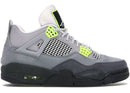 Jordan 4 Retro SE 95 Neon - Caiçara ConceitoJordan 4 Retro SE 95 Neon