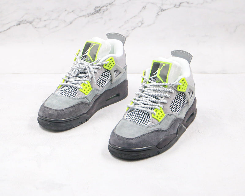 Jordan 4 Retro SE 95 Neon - Caiçara ConceitoJordan 4 Retro SE 95 Neon