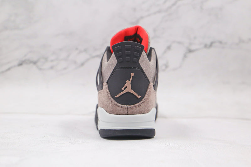 Jordan 4 Retro Taupe Haze - Caiçara ConceitoJordan 4 Retro Taupe Haze