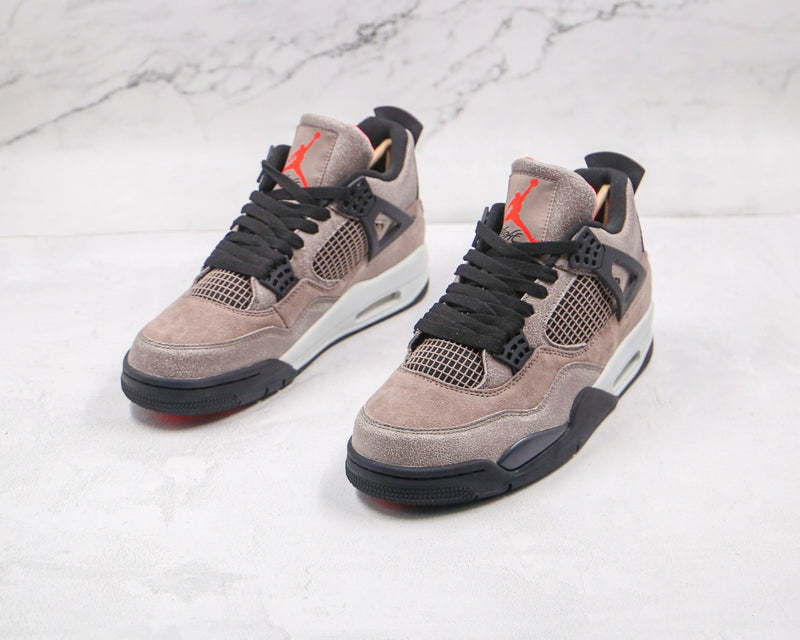 Jordan 4 Retro Taupe Haze - Caiçara ConceitoJordan 4 Retro Taupe Haze