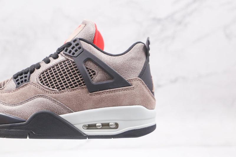 Jordan 4 Retro Taupe Haze - Caiçara ConceitoJordan 4 Retro Taupe Haze
